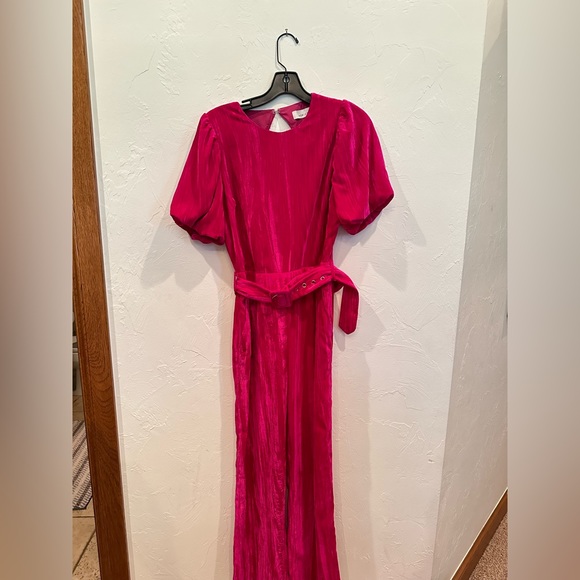 Adelyn Rae jumpsuit - Picture 1 of 4